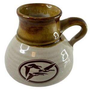 Vintage Mug Geese In Flight Design
